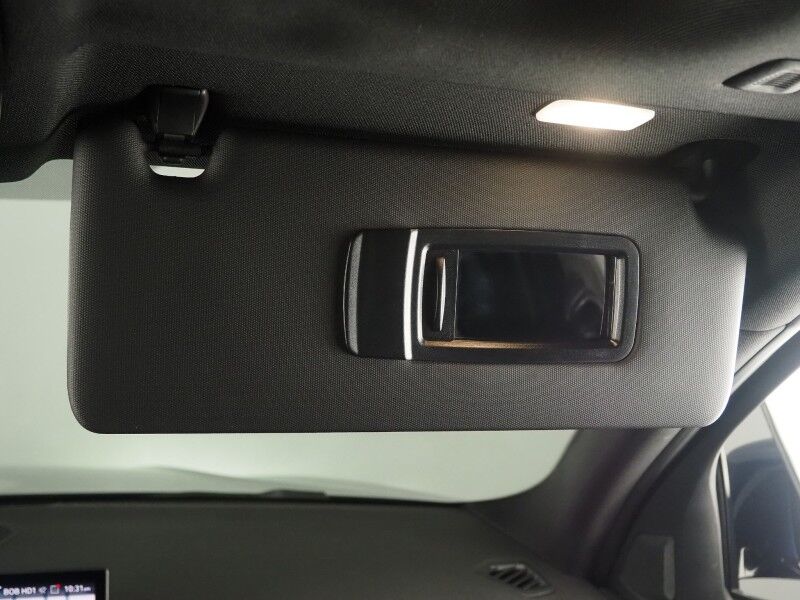 2024 BMW 3 Series 330i Sedan *DRIVING ASSIST PKG, HEADS-UP DISPLAY, NAVIGATION, CURVED DISPLAY, SAFETY ALERTS, BACKUP-CAMERA, COLOR TOUCHSCREEN, MOONROOF, HEATED SEATS/STEERING, COMFORT ACCESS, REMOTE START, 19 INCH WHEELS, WIRELESS CHARGING, ANDROID & APPLE Round Rock TX