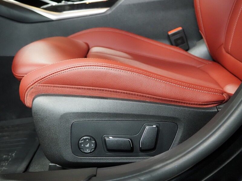 2024 BMW 3 Series 330i Sedan *DRIVING ASSIST PKG, NAVIGATION, SAFETY ALERTS, CURVED DISPLAY, BACKUP-CAMERA, COLOR TOUCHSCREEN, MOONROOF, HEATED SEATS, COMFORT ACCESS, 19 INCH WHEELS, WIRELESS CHARGING, ANDROID & APPLE Round Rock TX