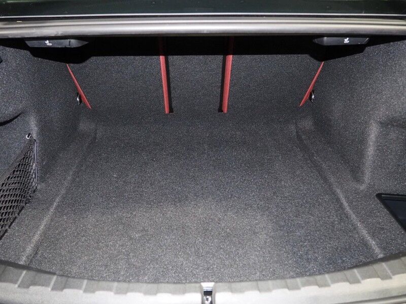 2024 BMW 3 Series 330i Sedan *DRIVING ASSIST PKG, NAVIGATION, SAFETY ALERTS, CURVED DISPLAY, BACKUP-CAMERA, COLOR TOUCHSCREEN, MOONROOF, HEATED SEATS, COMFORT ACCESS, 19 INCH WHEELS, WIRELESS CHARGING, ANDROID & APPLE Round Rock TX