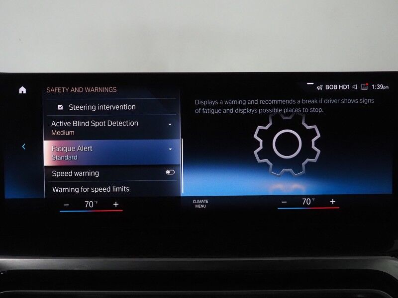 2024 BMW 3 Series 330i Sedan *DRIVING ASSIST PKG, NAVIGATION, SAFETY ALERTS, CURVED DISPLAY, BACKUP-CAMERA, COLOR TOUCHSCREEN, MOONROOF, HEATED SEATS, COMFORT ACCESS, 19 INCH WHEELS, WIRELESS CHARGING, ANDROID & APPLE Round Rock TX