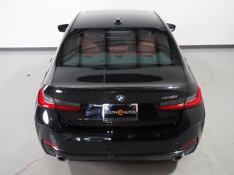 2024 BMW 3 Series 330i Sedan *DRIVING ASSIST PKG, NAVIGATION, SAFETY ALERTS, CURVED DISPLAY, BACKUP-CAMERA, COLOR TOUCHSCREEN, MOONROOF, HEATED SEATS, COMFORT ACCESS, 19 INCH WHEELS, WIRELESS CHARGING, ANDROID & APPLE Round Rock TX