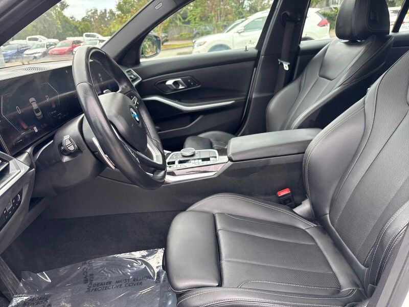 2024 BMW 3 Series 330i w/CONVENIENCE PKG. 19in WHEELS Seffner FL
