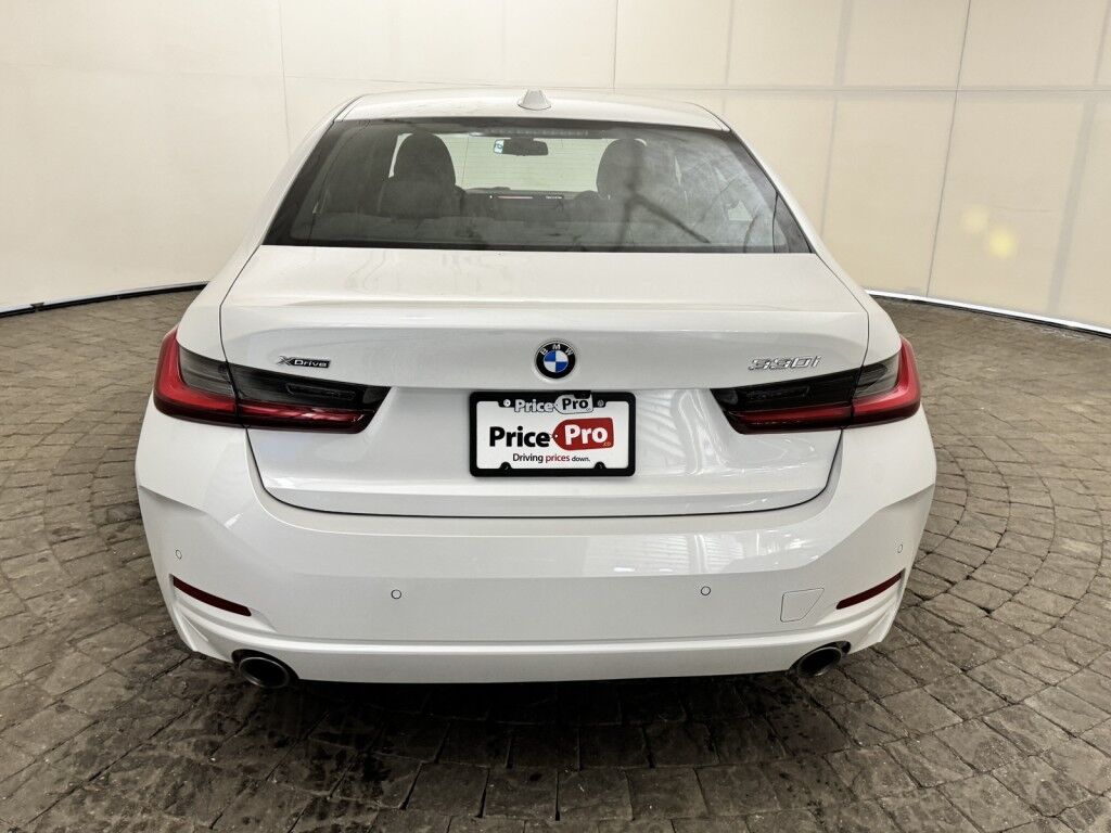 2024 BMW 3 Series 330i xDrive w/Driving Assistance Maumee OH