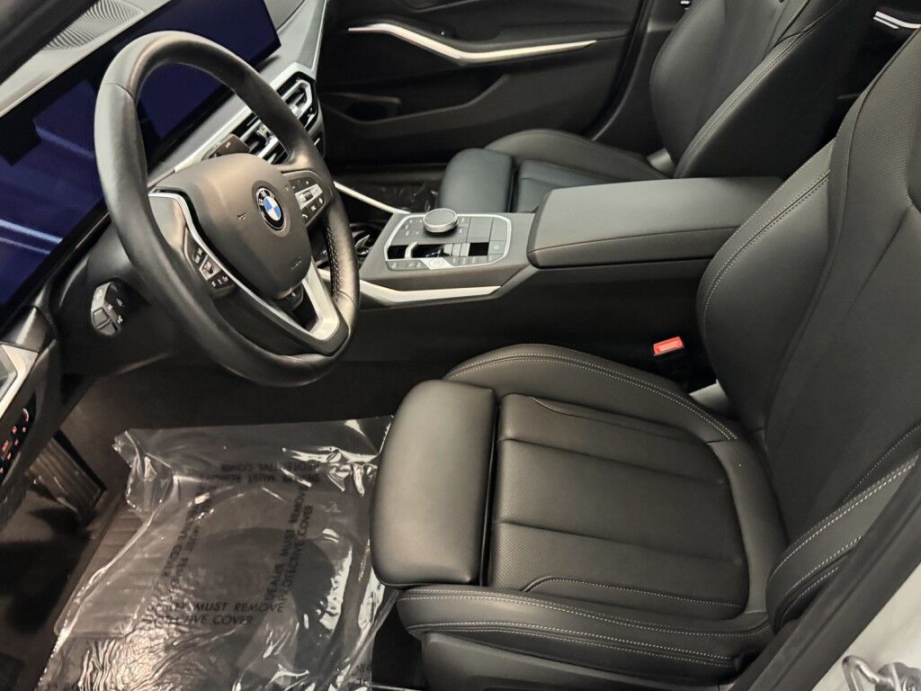2024 BMW 3 Series 330i xDrive w/Driving Assistance Maumee OH