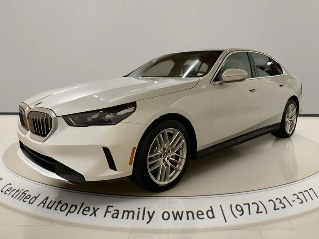 2024 BMW 5 Series 530i
