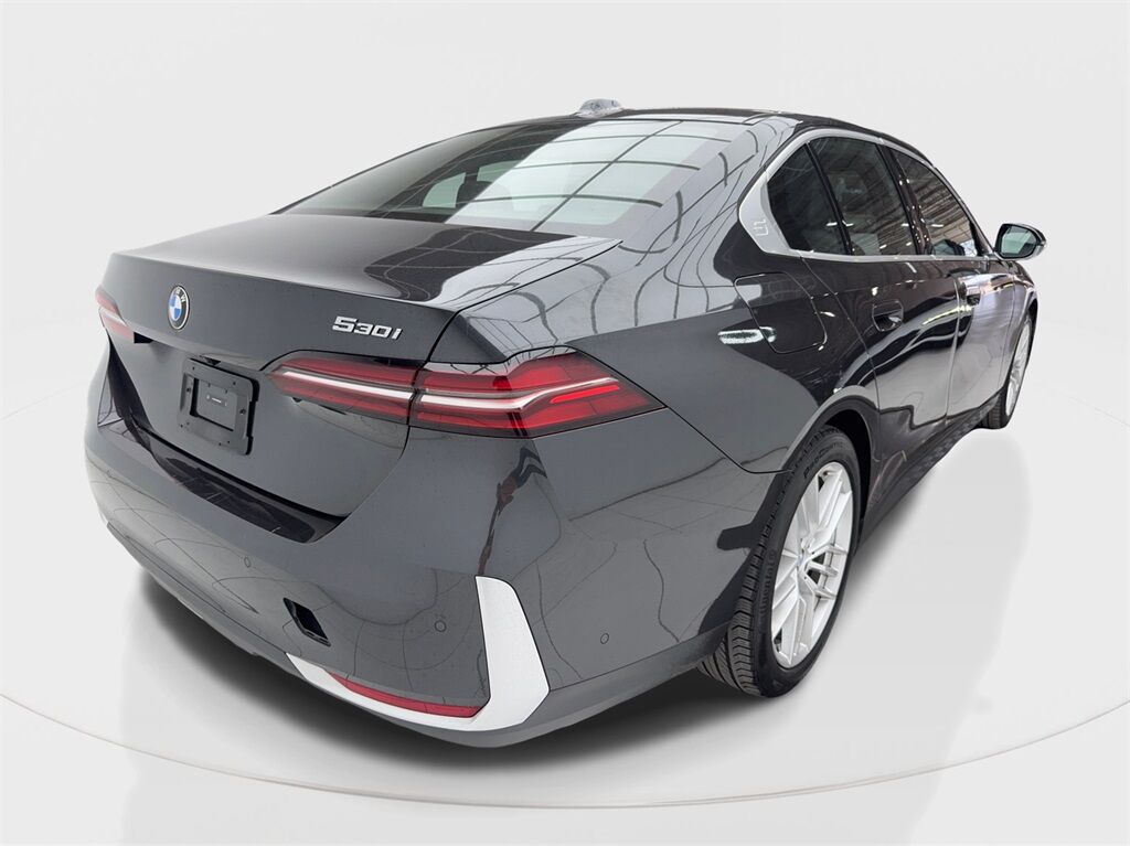 2024 BMW 5 Series 530i SPORT LINE,NAV,CAM,SUNROOF,BLIND SPOT Plano TX
