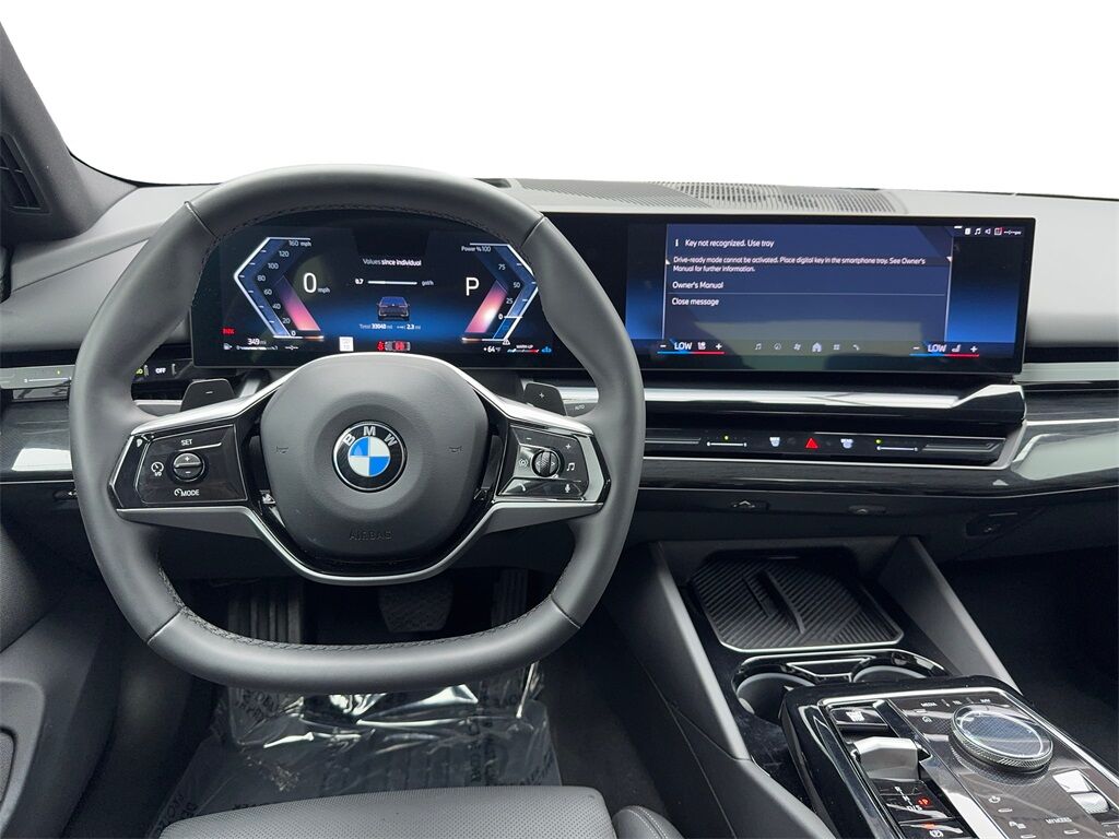 2024 BMW 5 Series 530i SPORT LINE,NAV,CAM,SUNROOF,BLIND SPOT Plano TX