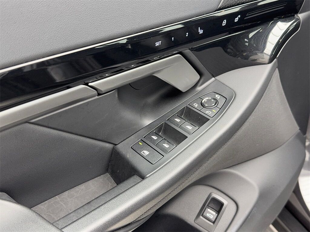 2024 BMW 5 Series 530i SPORT LINE,NAV,CAM,SUNROOF,BLIND SPOT Plano TX