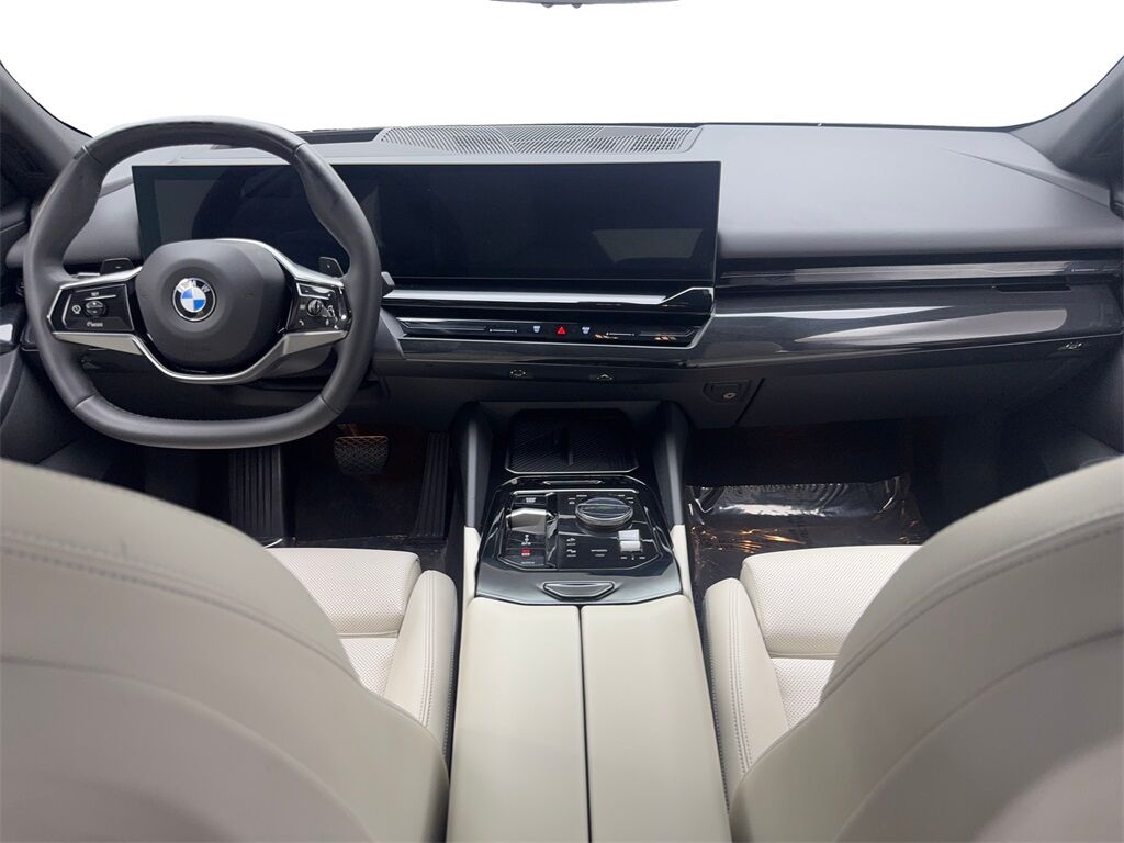 2024 BMW 5 Series 530i SPORT LINE,NAV,CAM,SUNROOF,HEADS UP,19&quot; WLS Irving TX