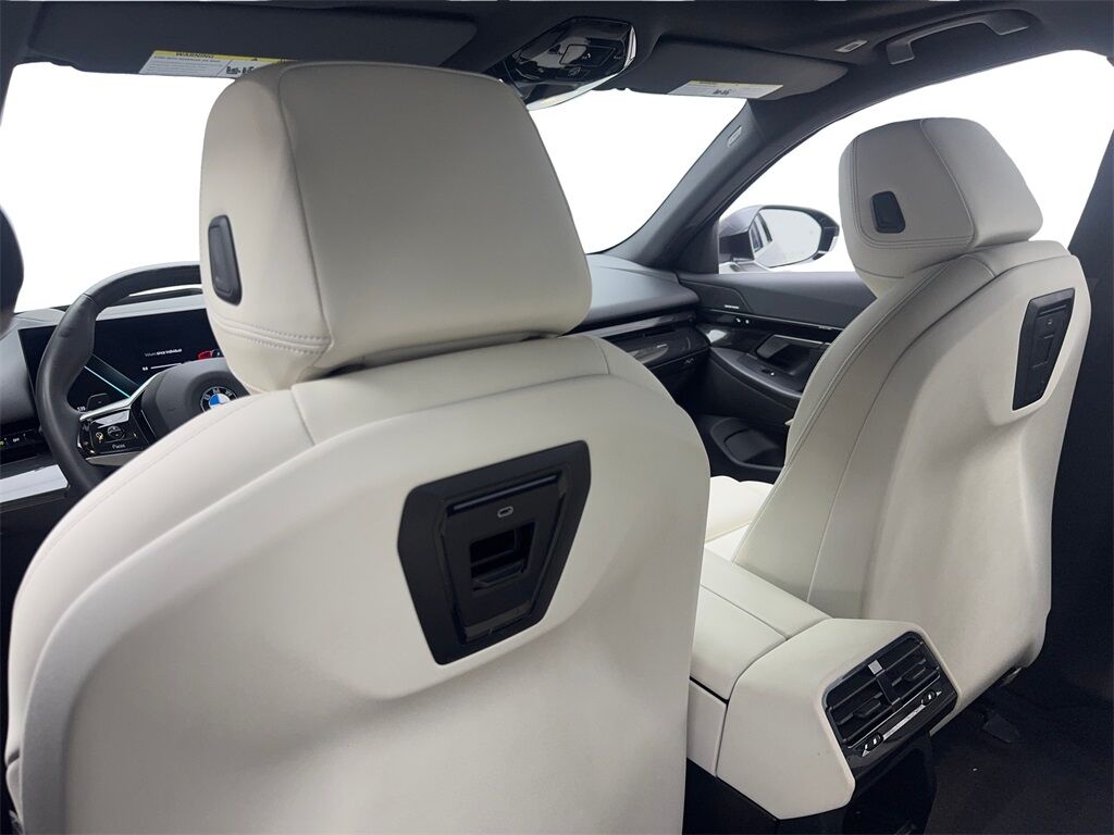 2024 BMW 5 Series 530i SPORT LINE,NAV,CAM,SUNROOF,HEADS UP,19&quot; WLS Irving TX