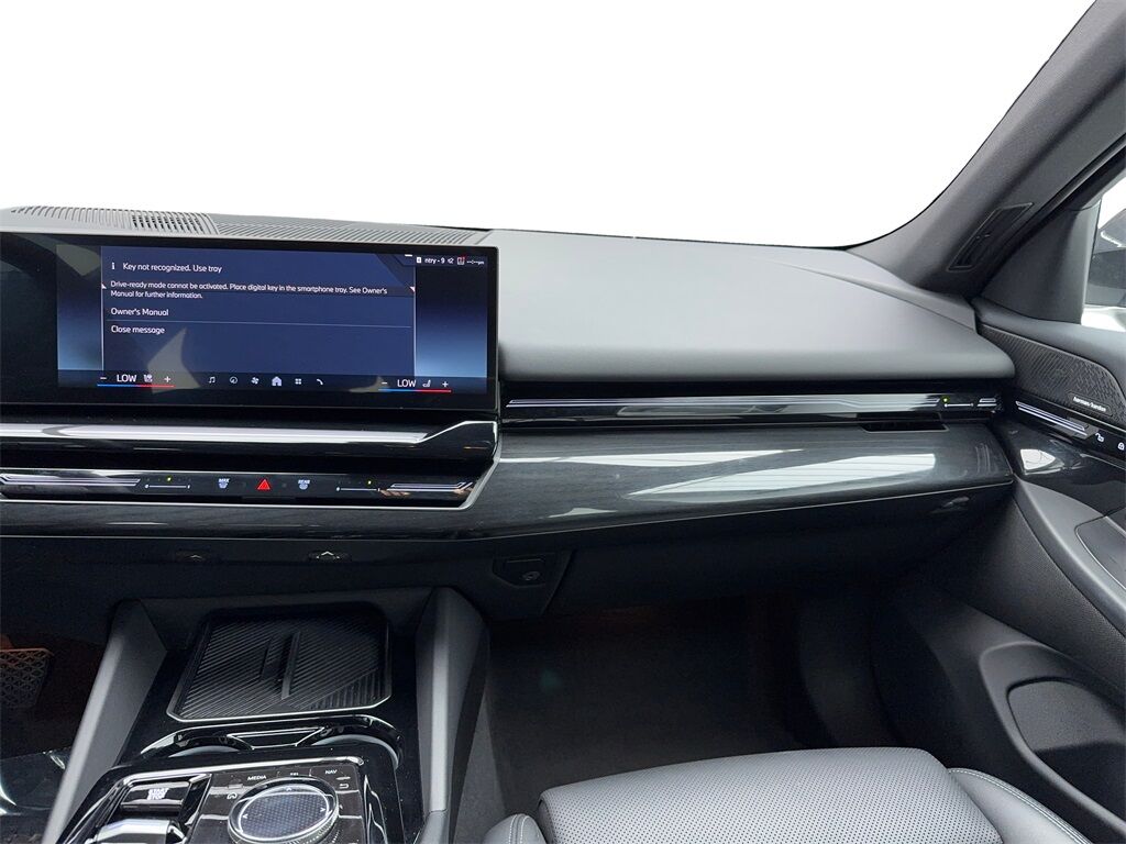 2024 BMW 5 Series 530i SPORT LINE,NAV,CAM,SUNROOF,HTD STS,BLIND SPOT Plano TX