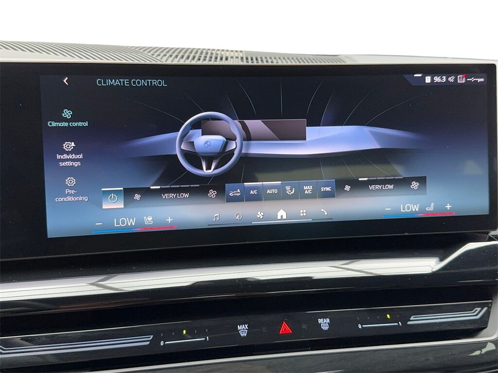 2024 BMW 5 Series 530i SPORT LINE,NAV,CAM,SUNROOF,HTD STS,BLIND SPOT Plano TX