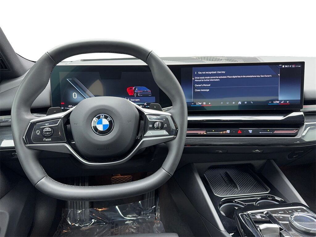 2024 BMW 5 Series 530i SPORT LINE,NAV,CAM,SUNROOF,HTD STS,BLIND SPOT Plano TX