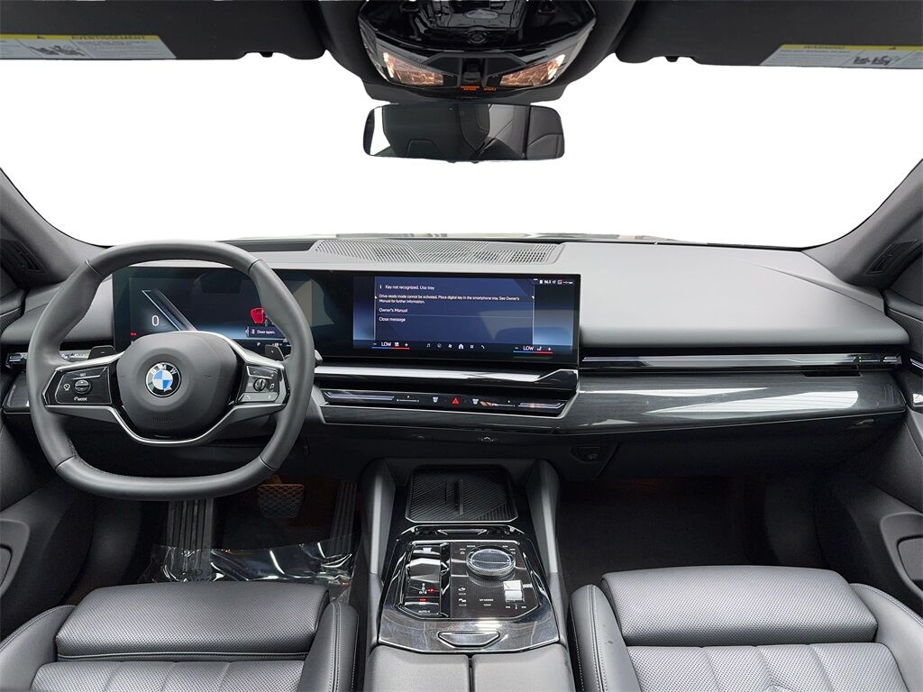 2024 BMW 5 Series 530i SPORT LINE,NAV,CAM,SUNROOF,HTD STS,BLIND SPOT Plano TX