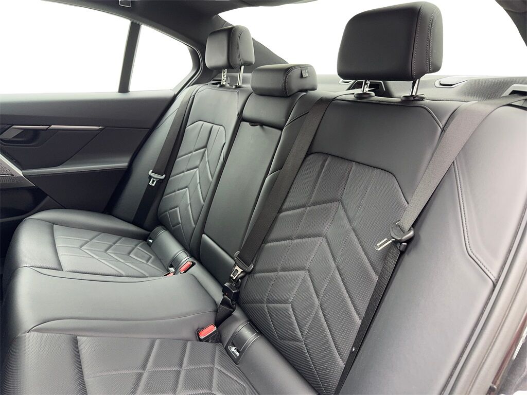2024 BMW 5 Series 530i SPORT LINE,NAV,CAM,SUNROOF,HTD STS,BLIND SPOT Plano TX