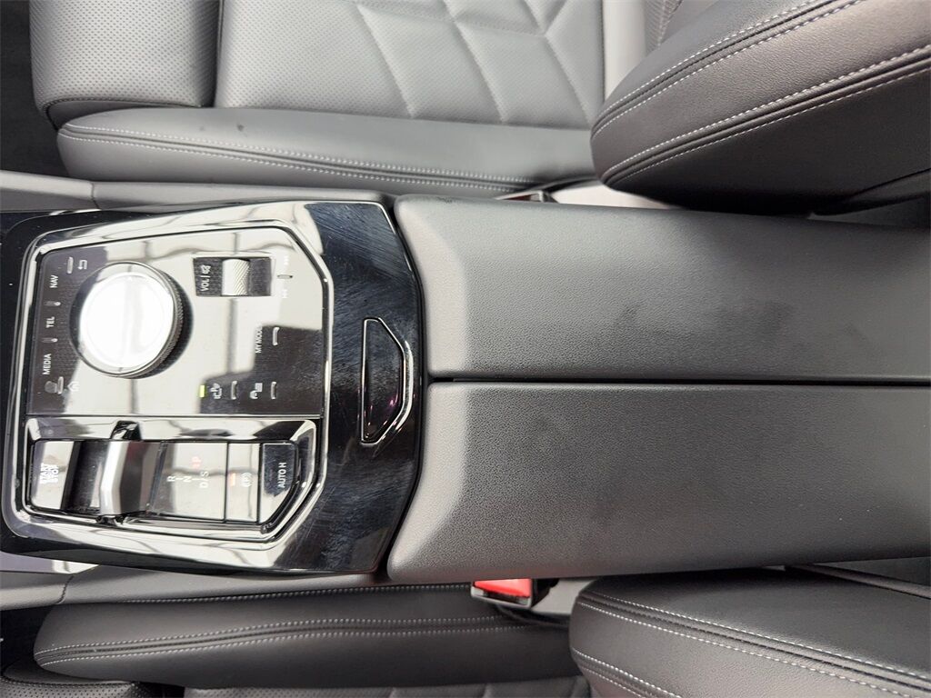 2024 BMW 5 Series 530i SPORT LINE,NAV,CAM,SUNROOF,HTD STS,BLIND SPOT Plano TX