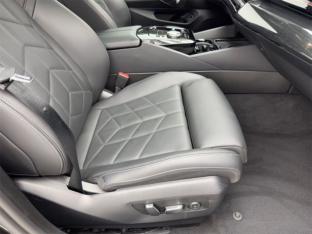2024 BMW 5 Series 530i SPORT LINE,NAV,CAM,SUNROOF,HTD STS,BLIND SPOT Plano TX