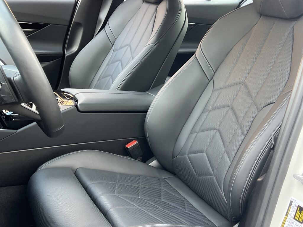 2024 BMW 5 Series 530i xDrive Indianapolis IN