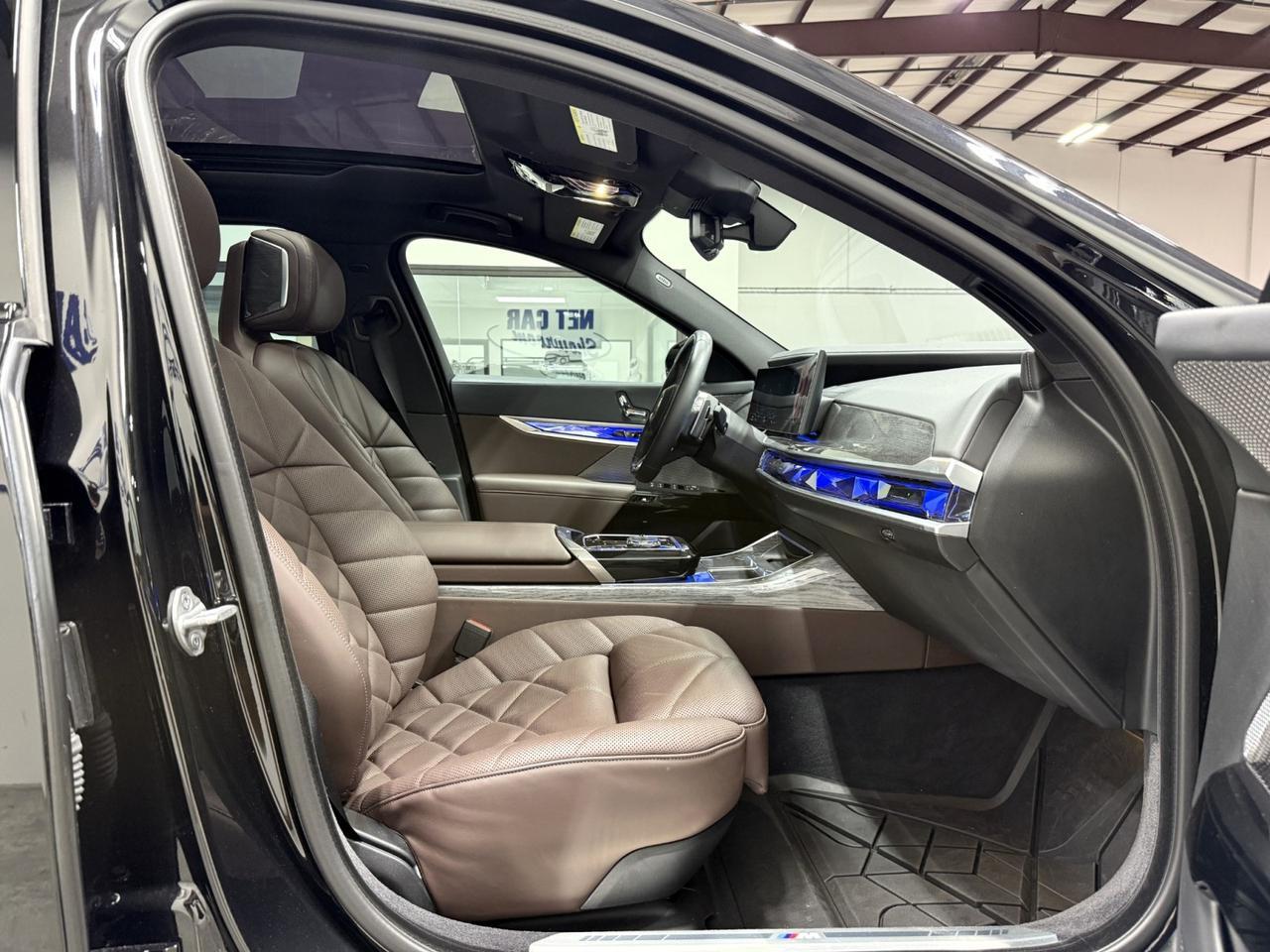 2024 BMW 7 Series 740i xDrive Houston TX