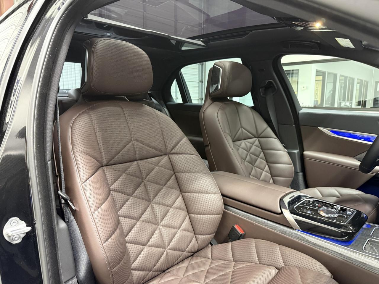 2024 BMW 7 Series 740i xDrive Houston TX