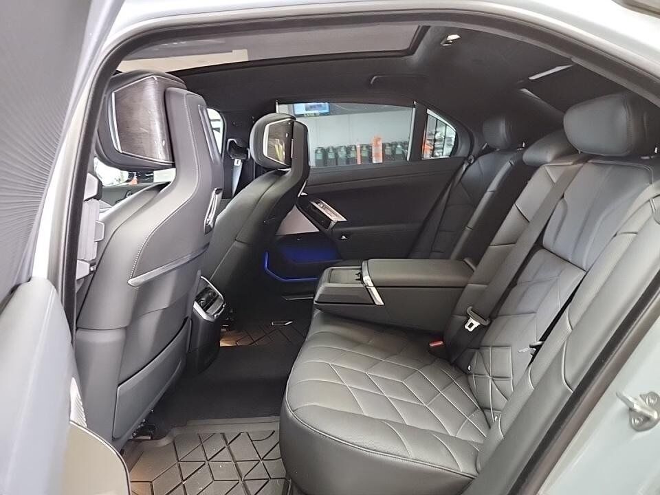 2024 BMW 7 Series 750e xDrive Adaptive Cruise Ventilated Seats Portland OR