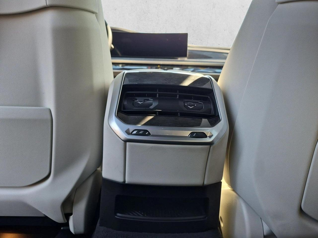 2024 BMW 7 Series 750e xDrive Roseville CA