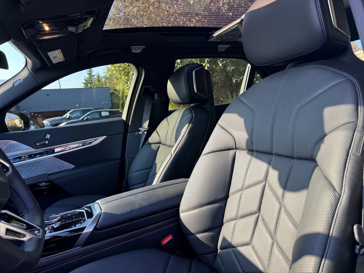 2024 BMW 7 Series 760i xDrive Bellevue WA