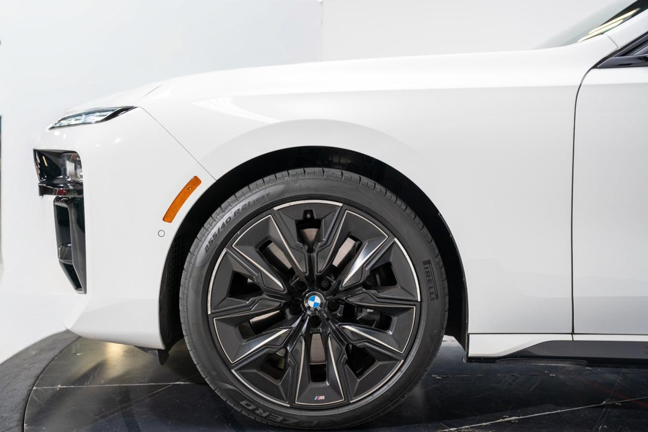 2024 BMW 7 Series 760i xDrive Franklin TN