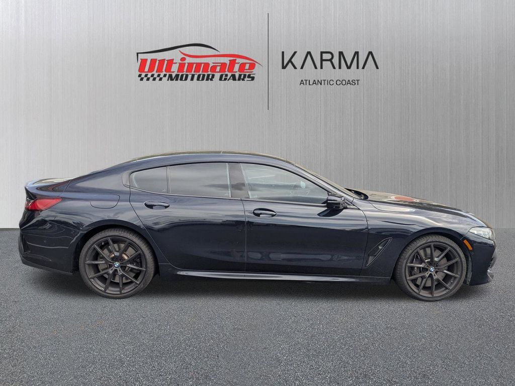 2024 BMW 8 Series 840