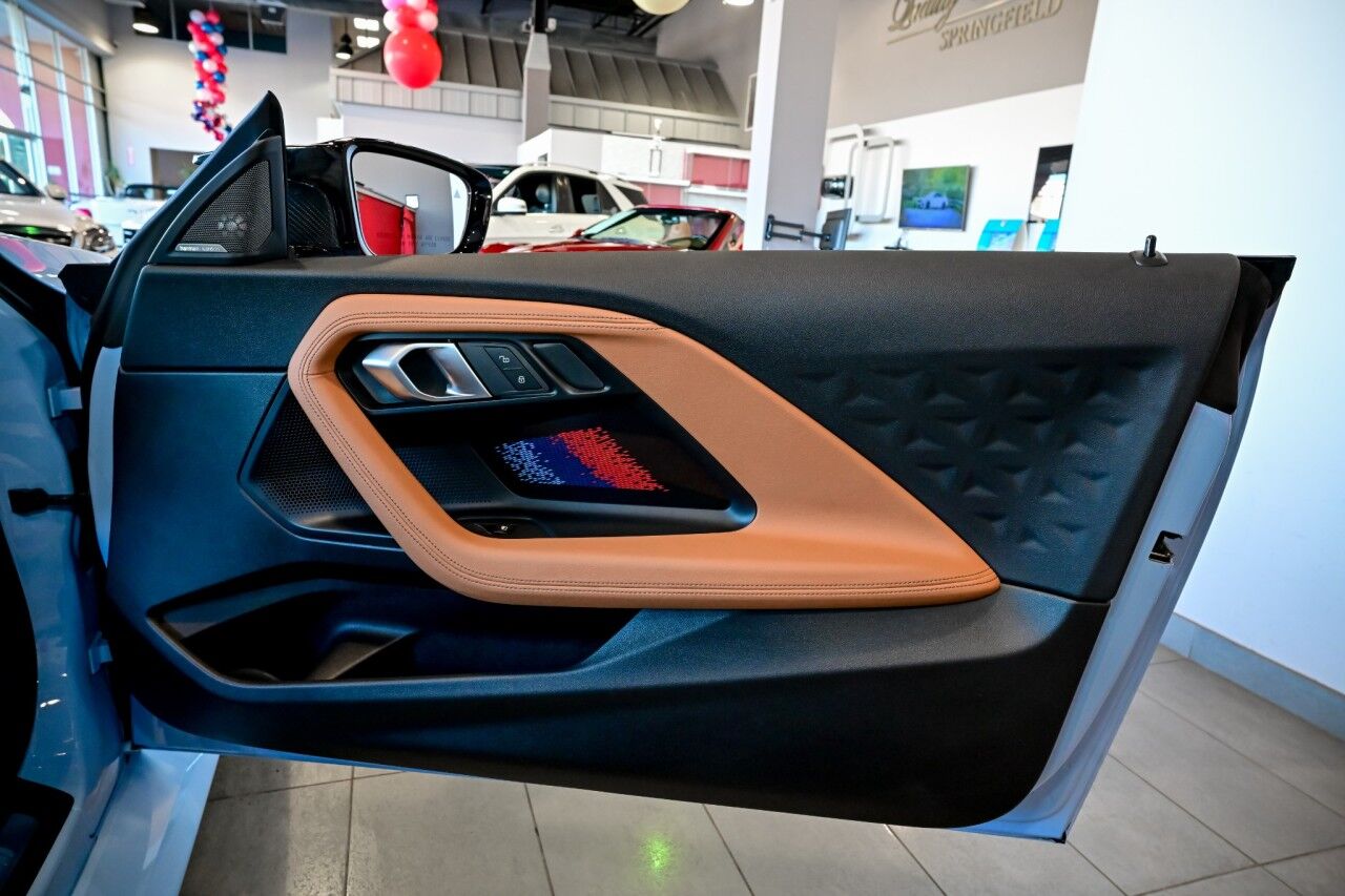 2024 BMW M2 M-Carbon Roof, Navigation, Carbon Fiber Trim Springfield NJ