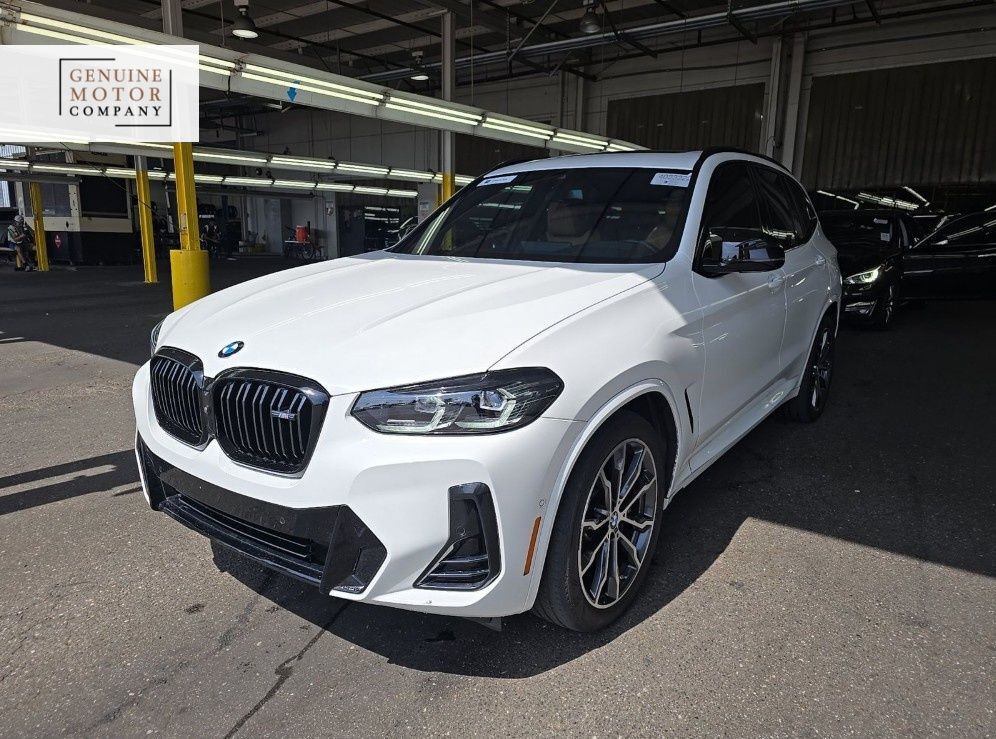 2024 BMW X3 M40i's photo