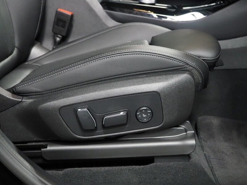 2024 BMW X3 sDrive30i *NAVIGATION, SAFETY ALERTS, BACKUP-CAMERA, COLOR TOUCHSCREEN, PANORAMA MOONROOF, HEATED SEATS, POWER LIFTGATE, COMFORT ACCESS, WIRELESS CHARGING, ANDROID & APPLE Round Rock TX