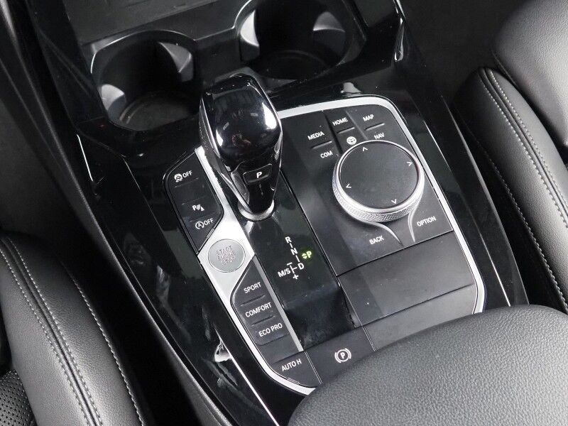 2024 BMW X3 sDrive30i *NAVIGATION, SAFETY ALERTS, BACKUP-CAMERA, COLOR TOUCHSCREEN, PANORAMA MOONROOF, HEATED SEATS, POWER LIFTGATE, COMFORT ACCESS, WIRELESS CHARGING, ANDROID & APPLE Round Rock TX