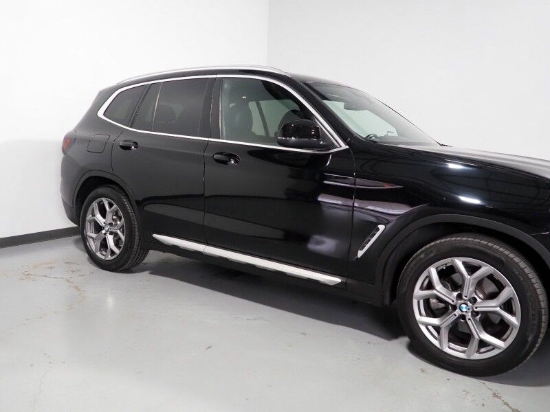 2024 BMW X3 sDrive30i *NAVIGATION, SAFETY ALERTS, BACKUP-CAMERA, COLOR TOUCHSCREEN, PANORAMA MOONROOF, HEATED SEATS, POWER LIFTGATE, COMFORT ACCESS, WIRELESS CHARGING, ANDROID & APPLE Round Rock TX