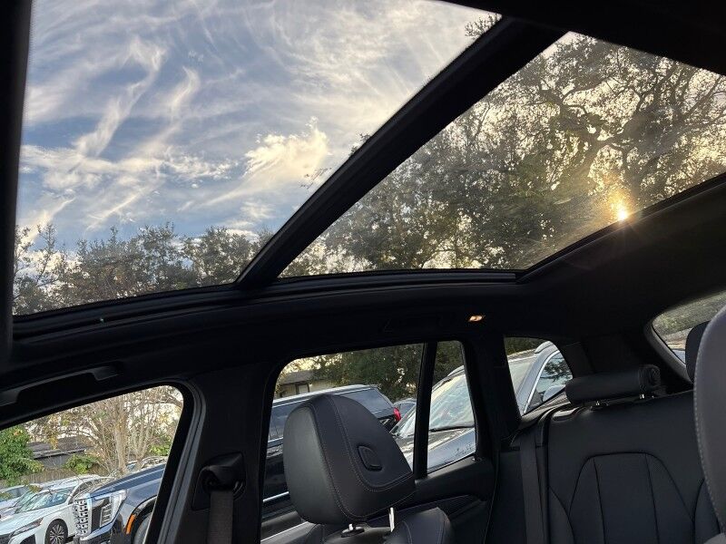 2024 BMW X3 sDrive30i w/CONVENIENCE PKG. PANO SUNROOF Seffner FL