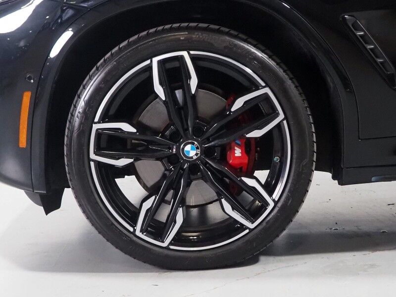 2024 BMW X4 M40i AWD *DRIVING ASSIST PRO, HEADS-UP DISPLAY, NAVIGATION, LIVE COCKPIT PRO, ADAPTIVE CRUISE, SAFETY ALERTS, 360 VIEW CAMERAS, PANORAMA MOONROOF, LEATHER, CLIMATE SEATS, HEATED STEERING, REMOTE START, 21 INCH WHEELS, HARMAN/KARDON, WIRELESS CHARGING Round Rock TX