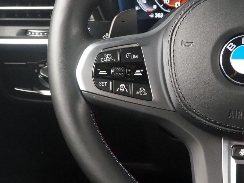 2024 BMW X4 M40i AWD *DRIVING ASSIST PRO, HEADS-UP DISPLAY, NAVIGATION, LIVE COCKPIT PRO, ADAPTIVE CRUISE, SAFETY ALERTS, 360 VIEW CAMERAS, PANORAMA MOONROOF, LEATHER, CLIMATE SEATS, HEATED STEERING, REMOTE START, 21 INCH WHEELS, HARMAN/KARDON, WIRELESS CHARGING Round Rock TX