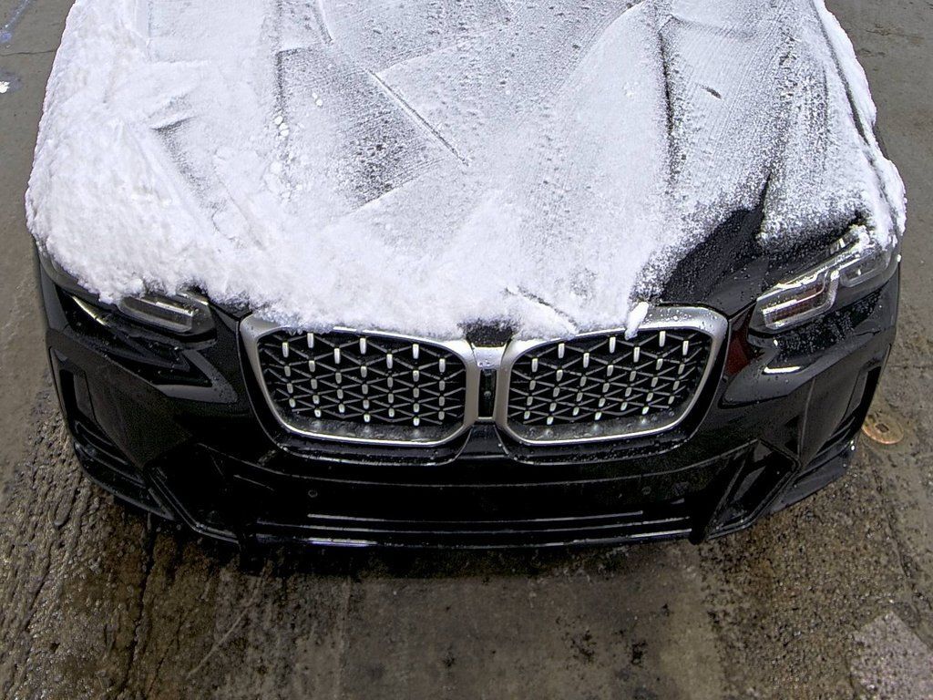 2024 BMW X4 xDrive30i