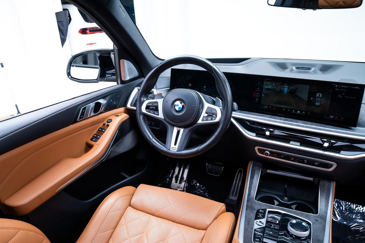 2024 BMW X5 M60i Adaptive M Suspension Pro Bowers &amp; Wilkins Sound Portland OR