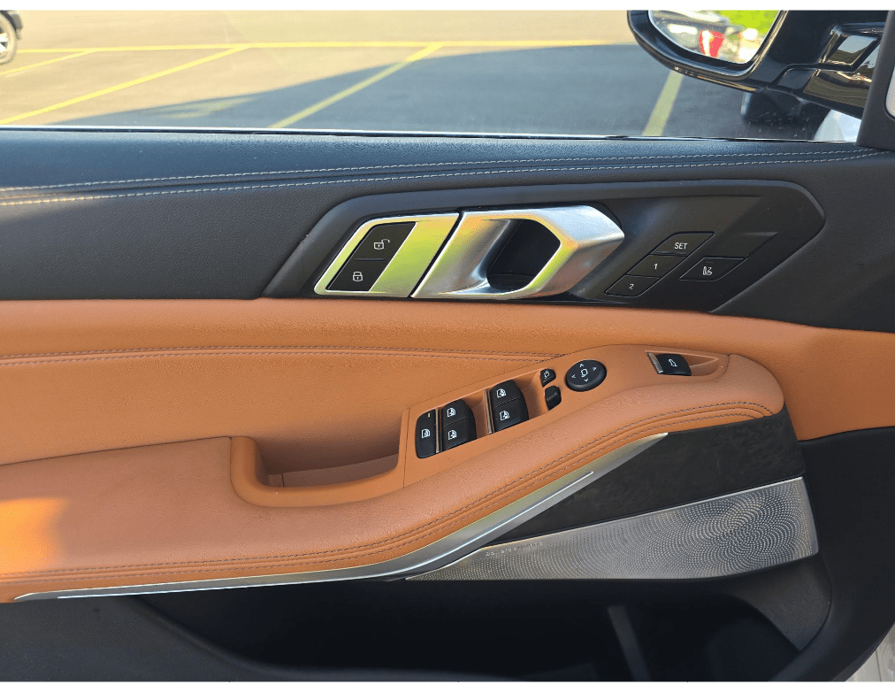 2024 BMW X5 M60i Adaptive M Suspension Pro Bowers &amp; Wilkins Sound Portland OR