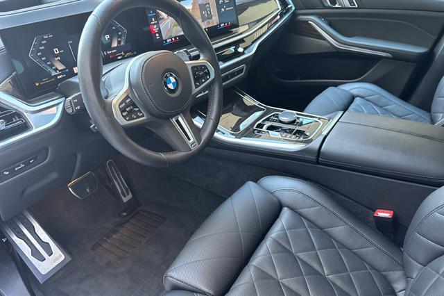 2024 BMW X5 M60i M60i