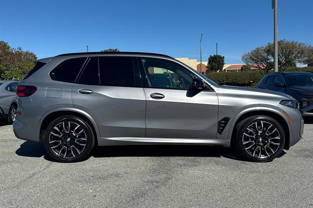 2024 BMW X5 M60i M60i