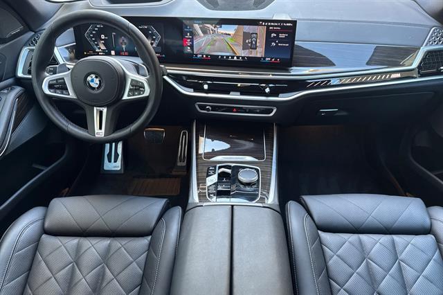 2024 BMW X5 M60i M60i