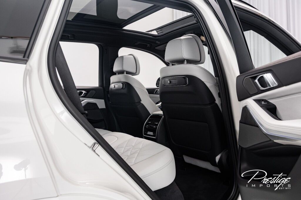 2024 BMW X5 M60i North Miami Beach FL