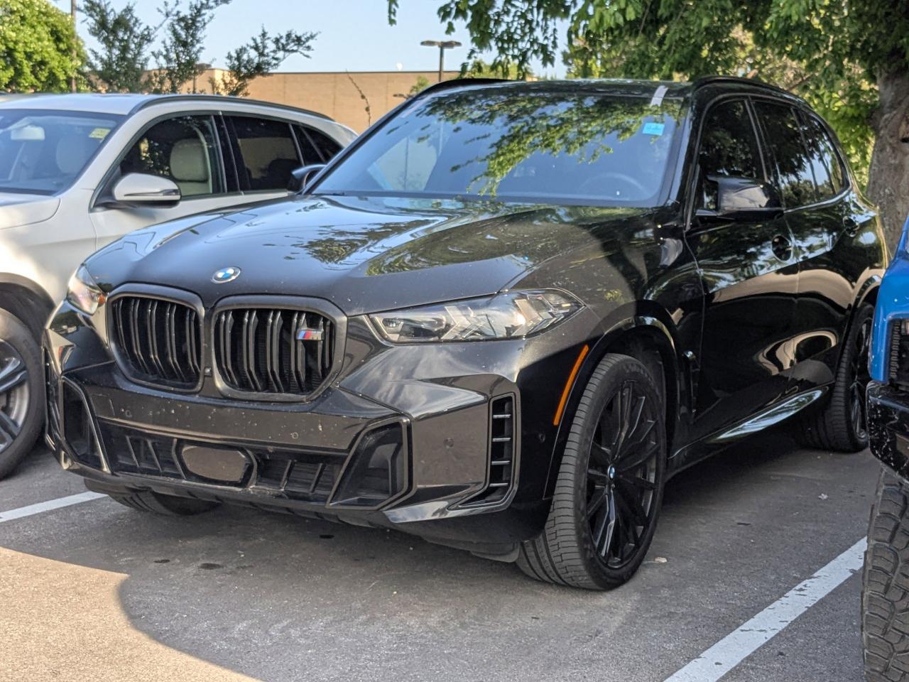 2024 BMW X5 M60i