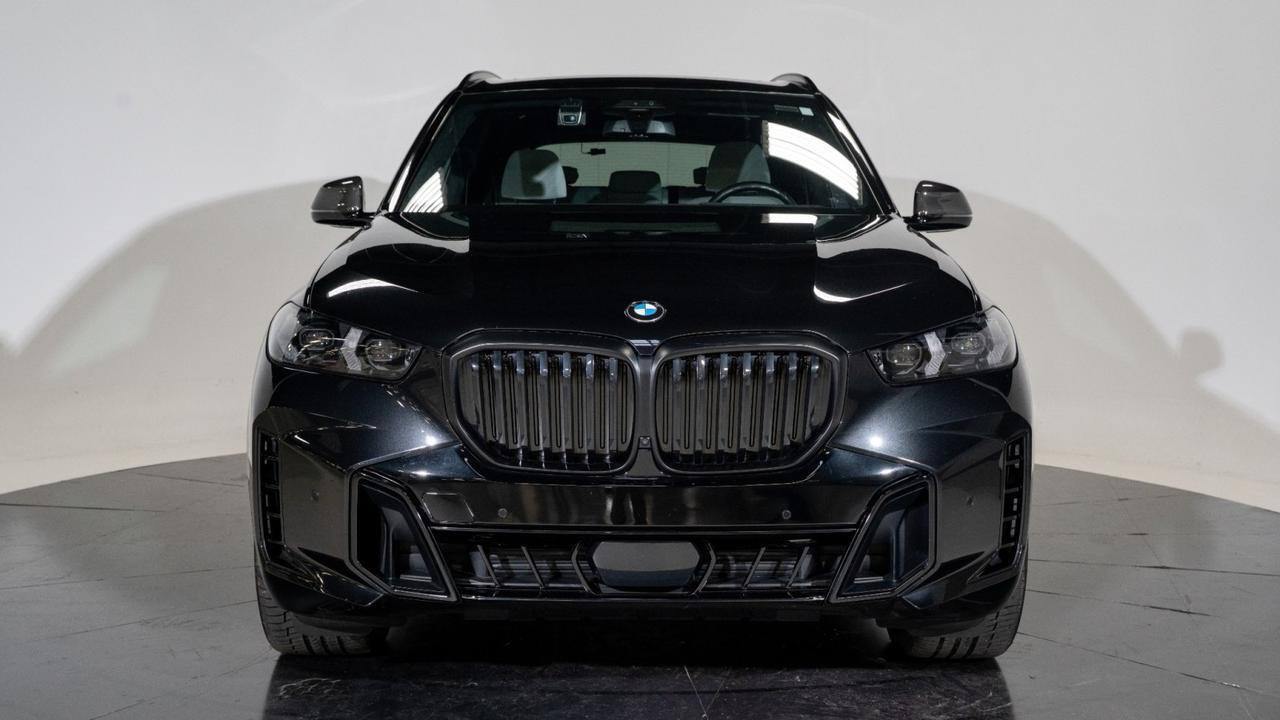 2024 BMW X5 xDrive40i/ M Sport package/ premium package/ 22 M dual black sp Franklin TN
