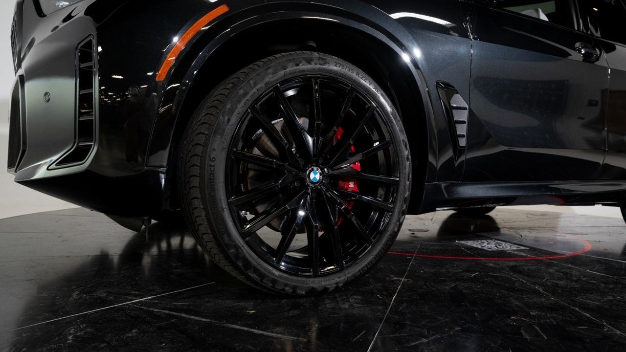 2024 BMW X5 xDrive40i/ M Sport package/ premium package/ 22 M dual black sp Franklin TN