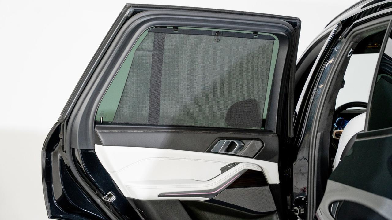 2024 BMW X5 xDrive40i/ M Sport package/ premium package/ 22 M dual black sp Franklin TN