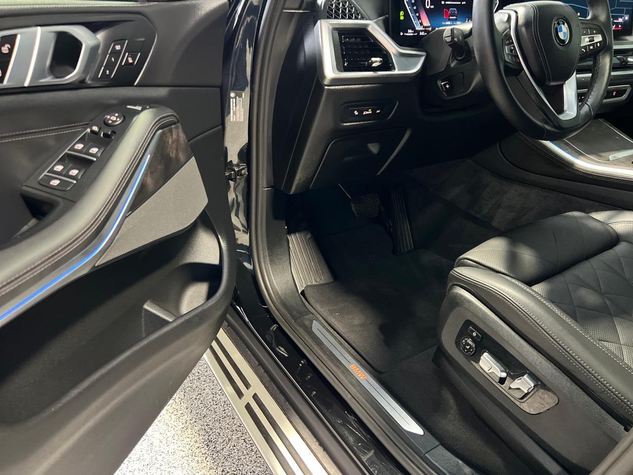 2024 BMW X5 xDrive40i, Premium Pkg, Climate Comfort Pkg, Park Assist Pkg, Running Boards, 21in Y-Spoke Wheels, Multi-Contour Seats Houston TX