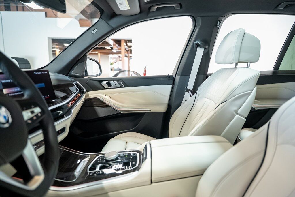 2024 BMW X5 xDrive50e Indianapolis IN